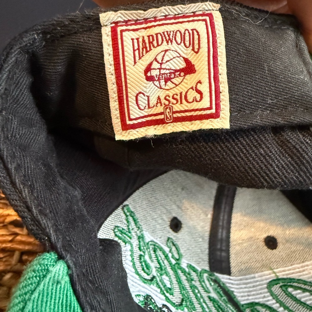Boston Celtics Harwood Classics Vintage Forty Seven SnapBack Ball Cap Hat - Picture 5 of 6